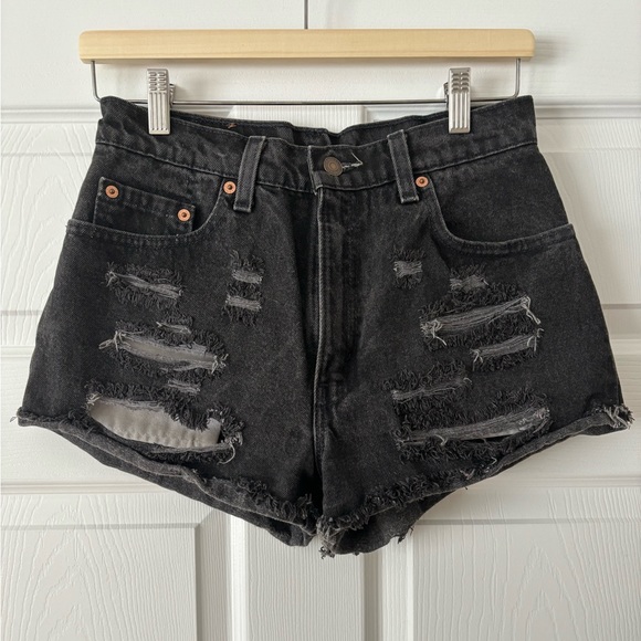 Levi’s denim shorts - Picture 1 of 2